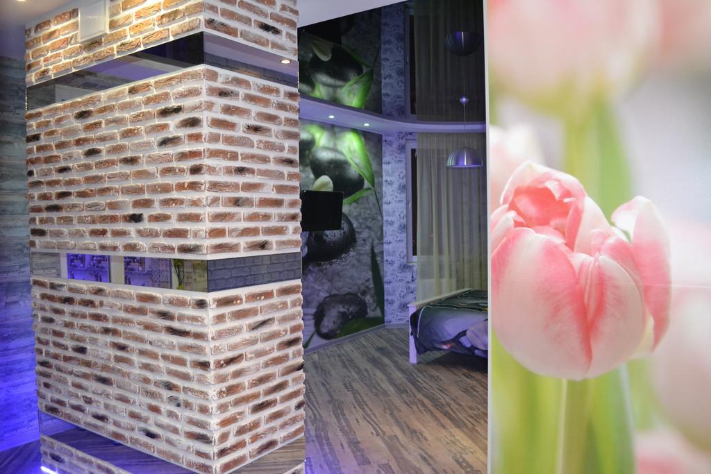 Apartment On Yuvilejnyj Avenue Kharkov Luaran gambar