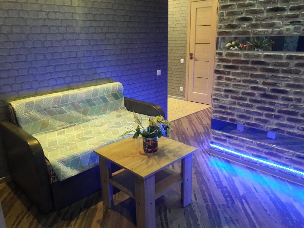 Apartment On Yuvilejnyj Avenue Kharkov Luaran gambar